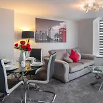 New Luxury Apt 1 Free Parking Special Deals